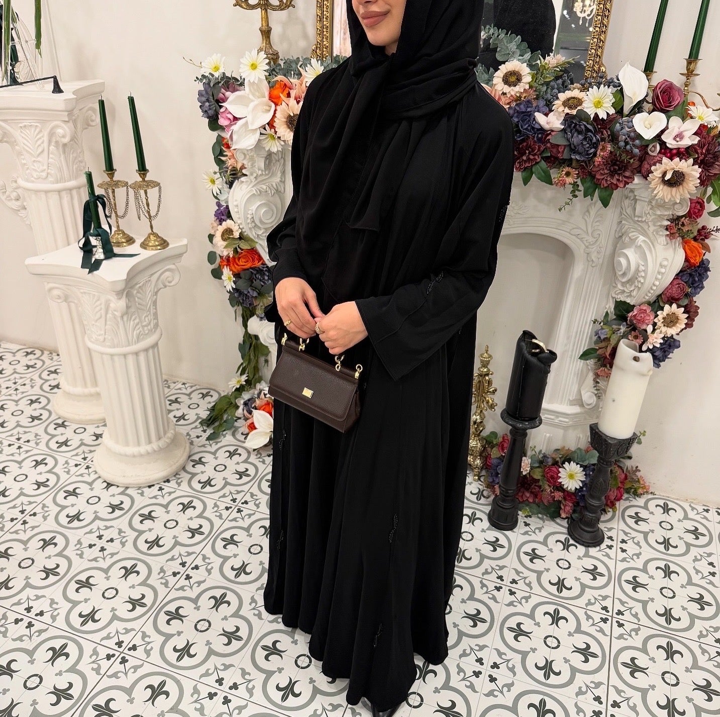 Yasmin Taşlı Abaya Ürün ikincil görseli