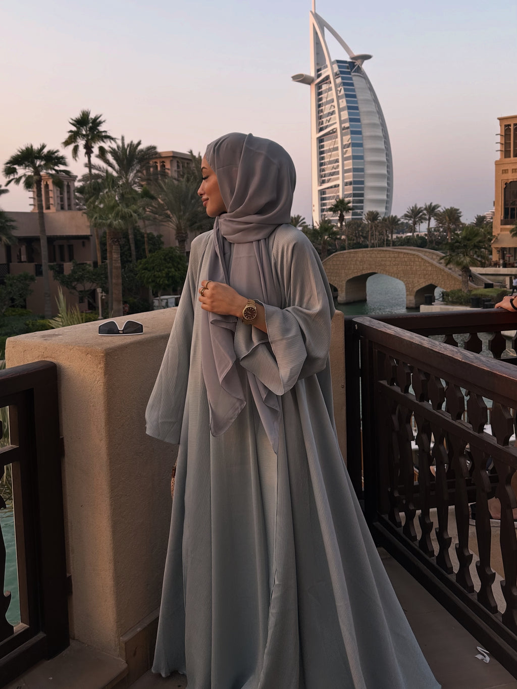 Doha Abaya